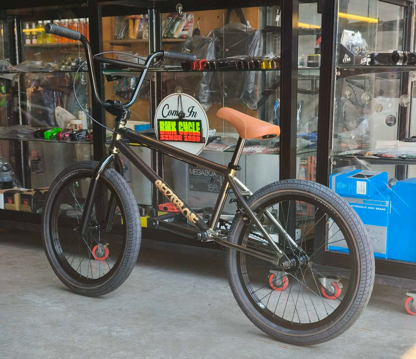 FIT BIKE CO. SERIES ONE – SMOKE CHROME