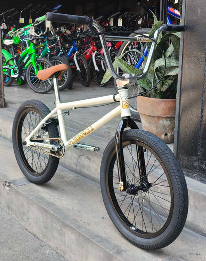 FIT BIKE CO. SERIES ONE – GLOSS CREAM