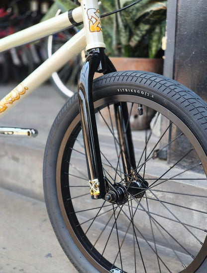 FIT BIKE CO. SERIES ONE – GLOSS CREAM