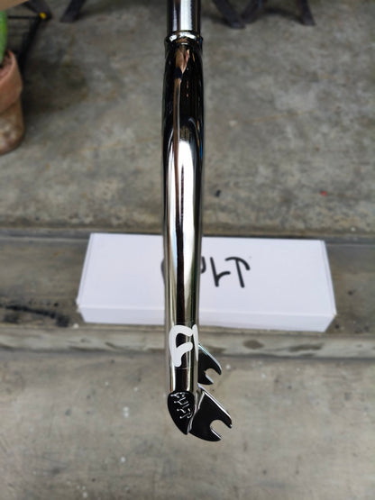Cult - Investment Cast Sect V4, Size 20 (28mm offset) CHROME