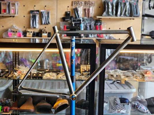 Ave Maldea, Fixed gear Frame (available in 2 size options)