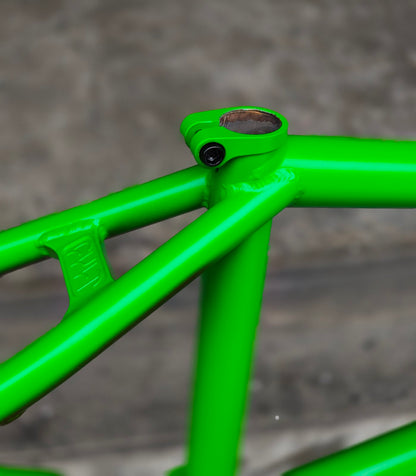 Cult, Alex Kennedy "Biggie" 20.5 Frame