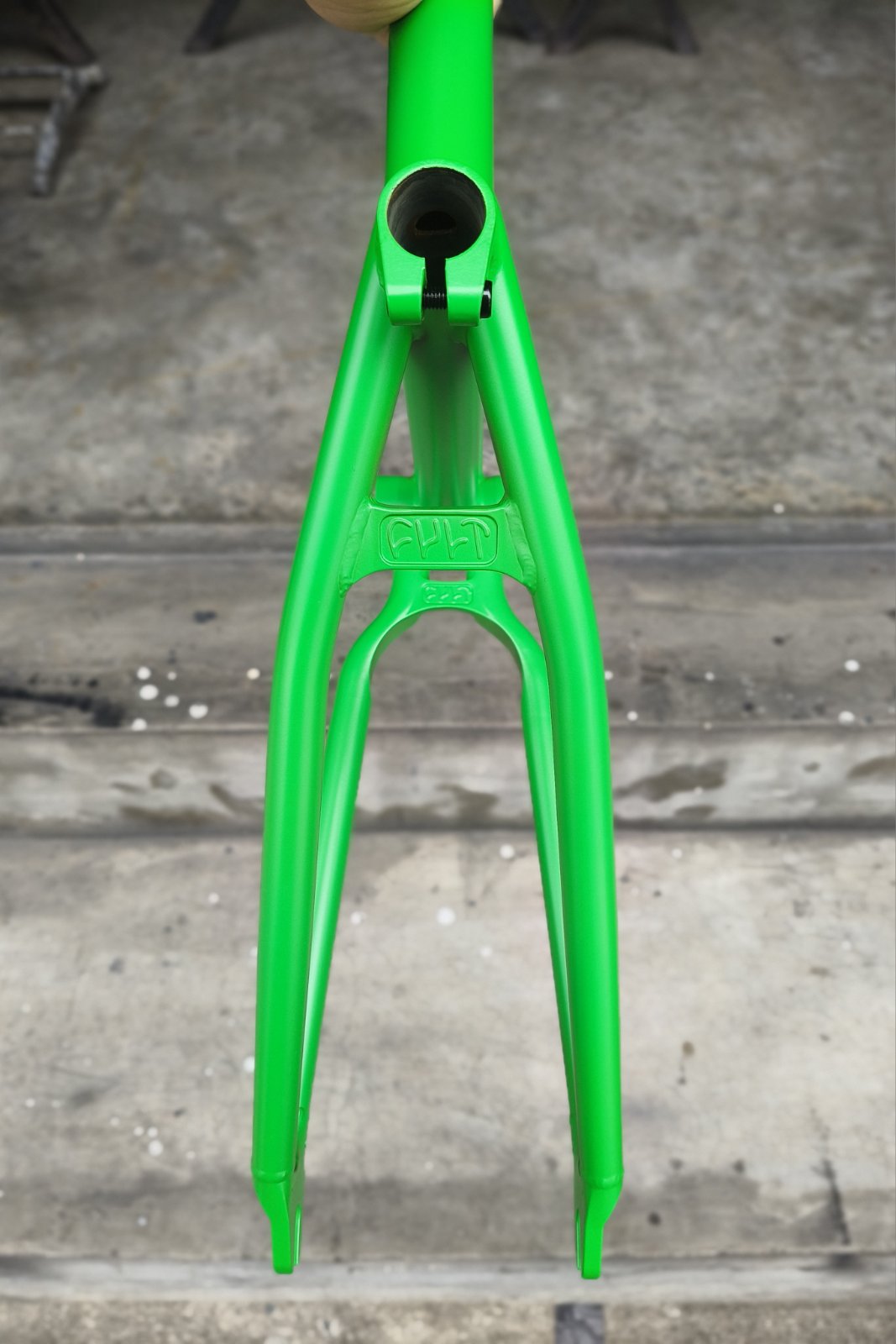 Cult, Alex Kennedy "Biggie" 20.5 Frame