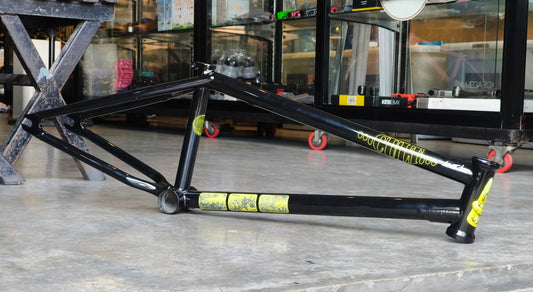 CULT HEAVEN'S GATE IC2 FRAME,  Brandon Begin Signature , Alex Duleba Black Colorway 20.5" TT