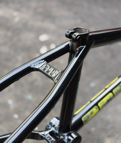 CULT HEAVEN'S GATE IC2 FRAME,  Brandon Begin Signature , Alex Duleba Black Colorway 20.5" TT