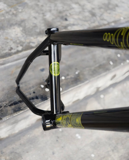 CULT HEAVEN'S GATE IC2 FRAME,  Brandon Begin Signature , Alex Duleba Black Colorway 20.5" TT