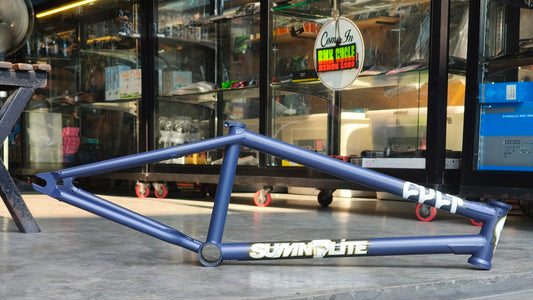 CULT SHORTY IC2 FRAME – Eddie Cuellar Navy Blue 20.5"