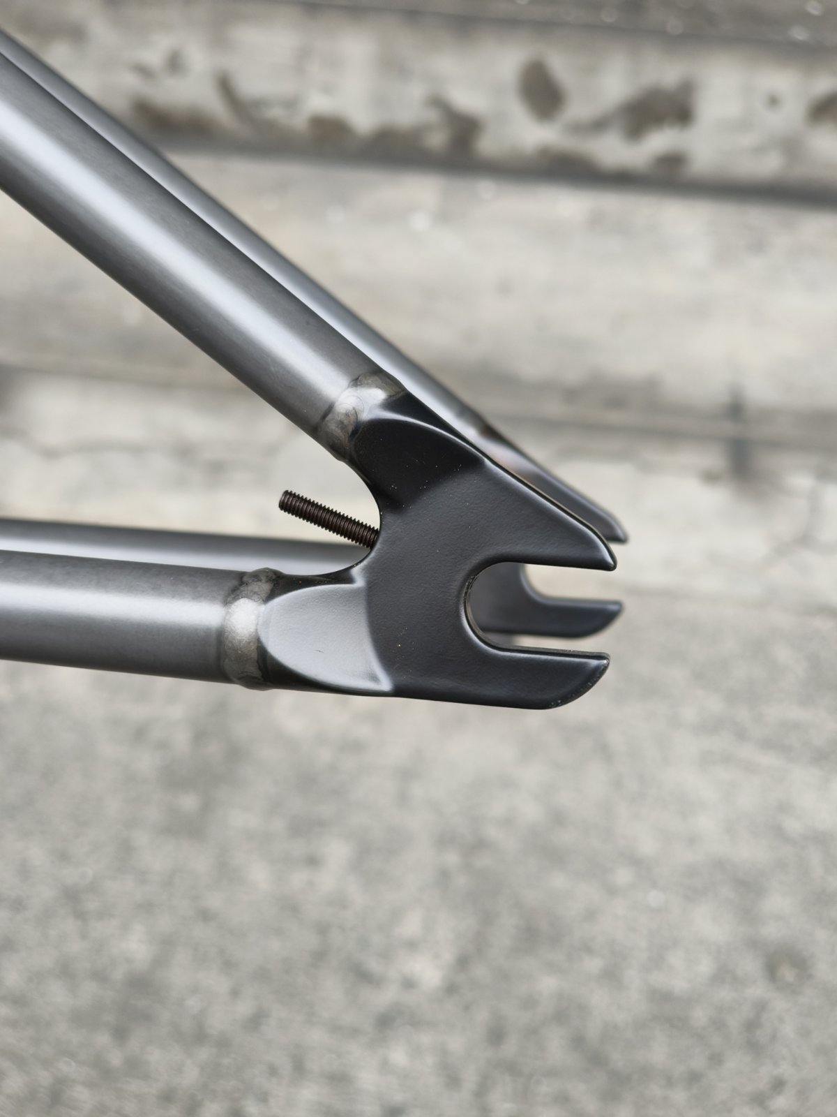 CULT SHORTY FRAME – KILIAN ROTH / PHOSPHATE RAW 20.5"