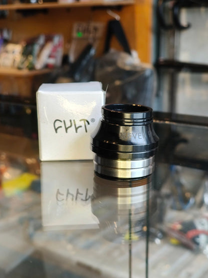 CULT INTEGRATED HEADSET