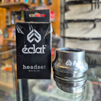 ÉCLAT WAVE 22 INTEGRATED HEADSET – POLISHED SILVER