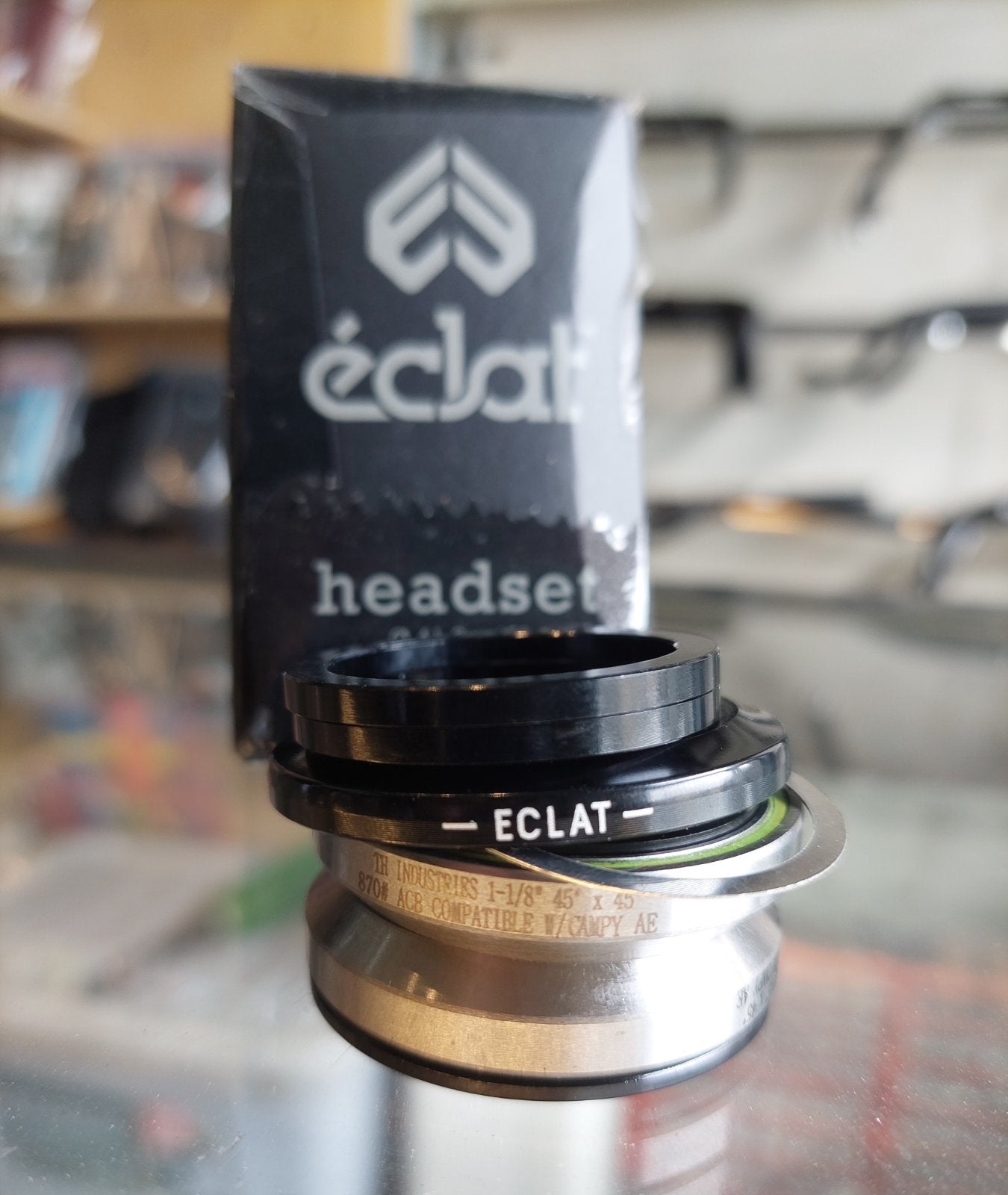 Eclat, Wave 6 Integrated Head Set - Black