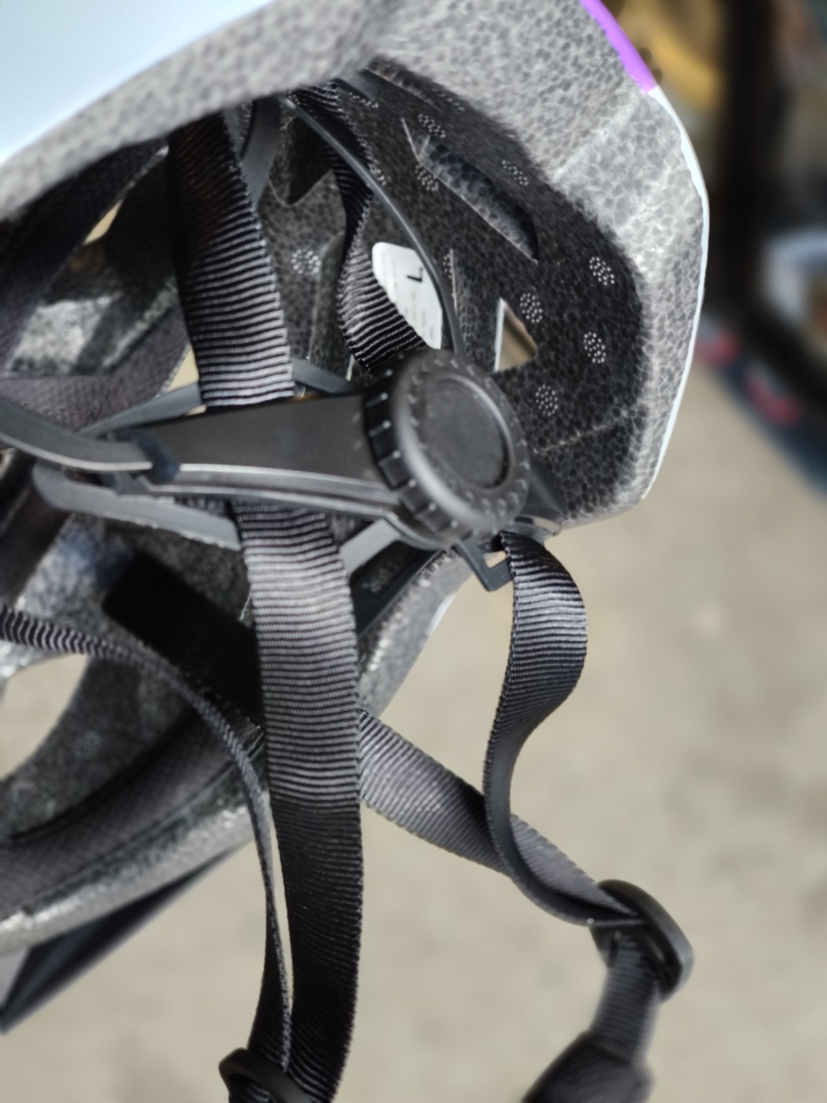 Helmet MTB Maru Tracer (available in Blue & Purple)