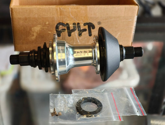 CULT CREW HYBRID HUB – POLISHED SILVER (LHD / RHD)