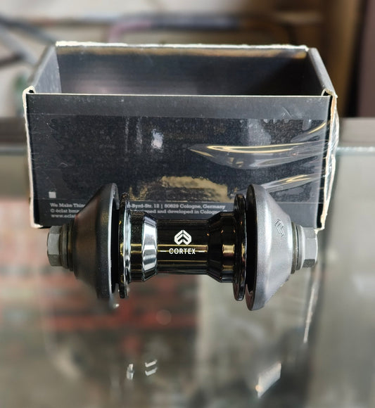 ÉCLAT CORTEX FRONT HUB