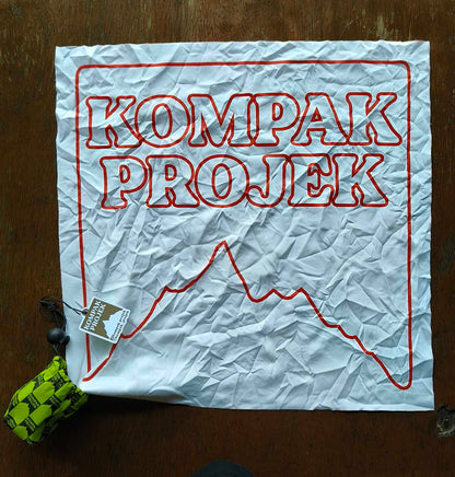 Kompak Projek, Packable microfiber towel (available in various colors)