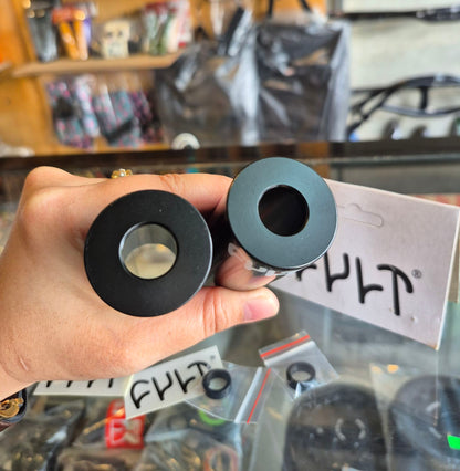 CULT DOOMSDAY PEGS – 4.5" (2 PCS)