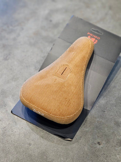 Primo Biscuit Pivotal Seat - Tan