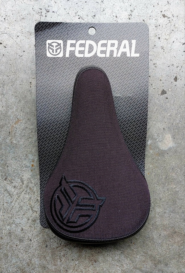 Federal Mid Stealth Logo Pivotal Seat - Black With Raised Black Embroidery