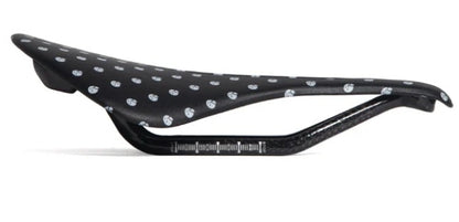 Godandfamous, Paincave Carbon Saddle