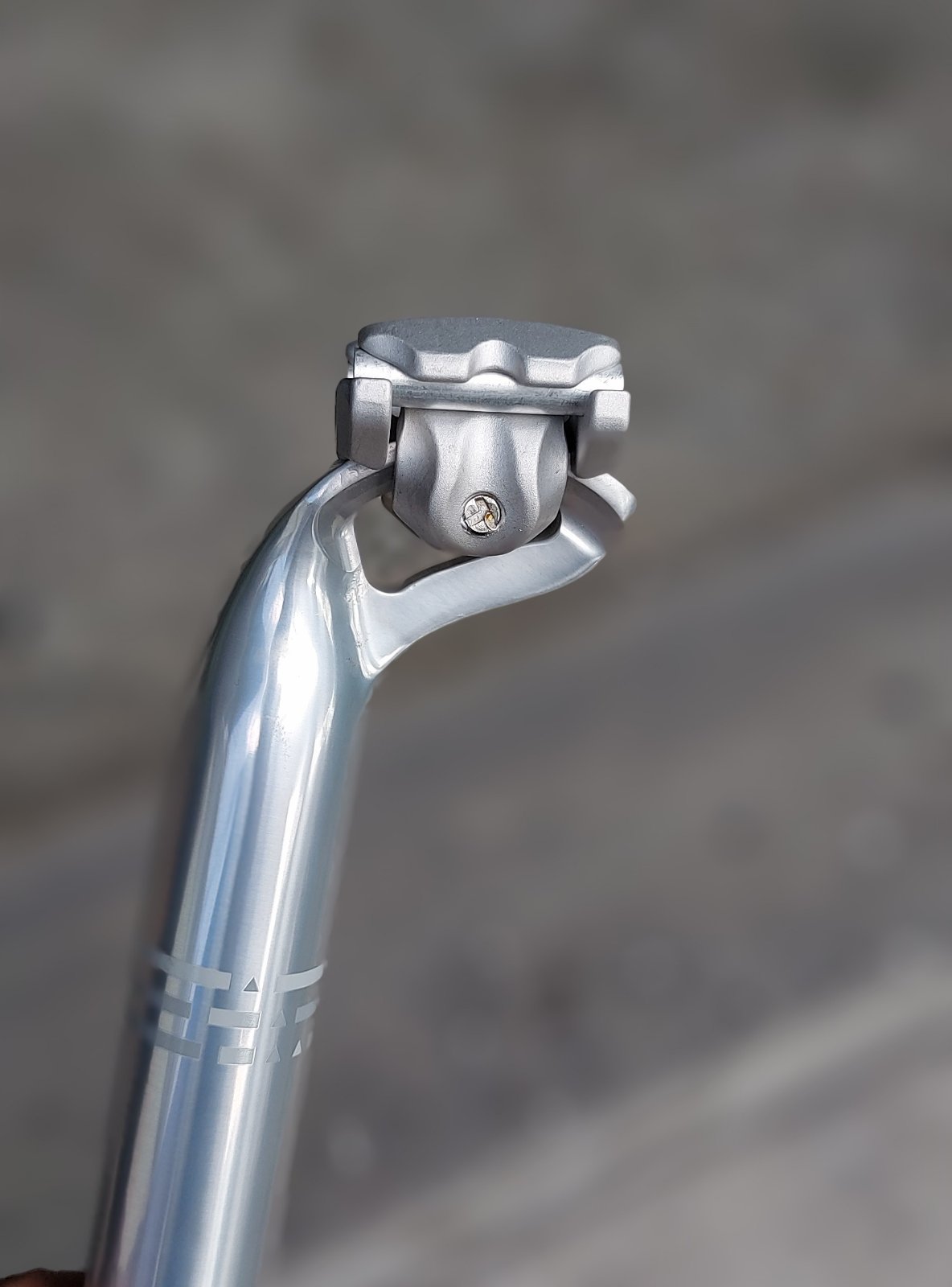 Veloci, Torch Seat Post, Polished silver - 15mm offset