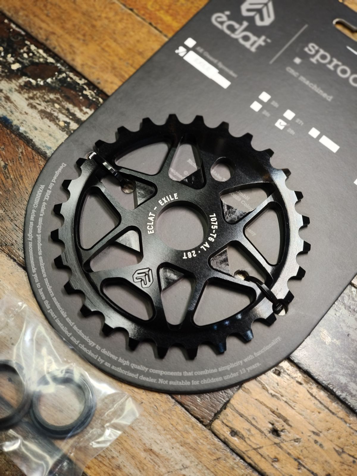 ÉCLAT ELEVATE GUARD SPROCKET 25T / 28T – BLACK