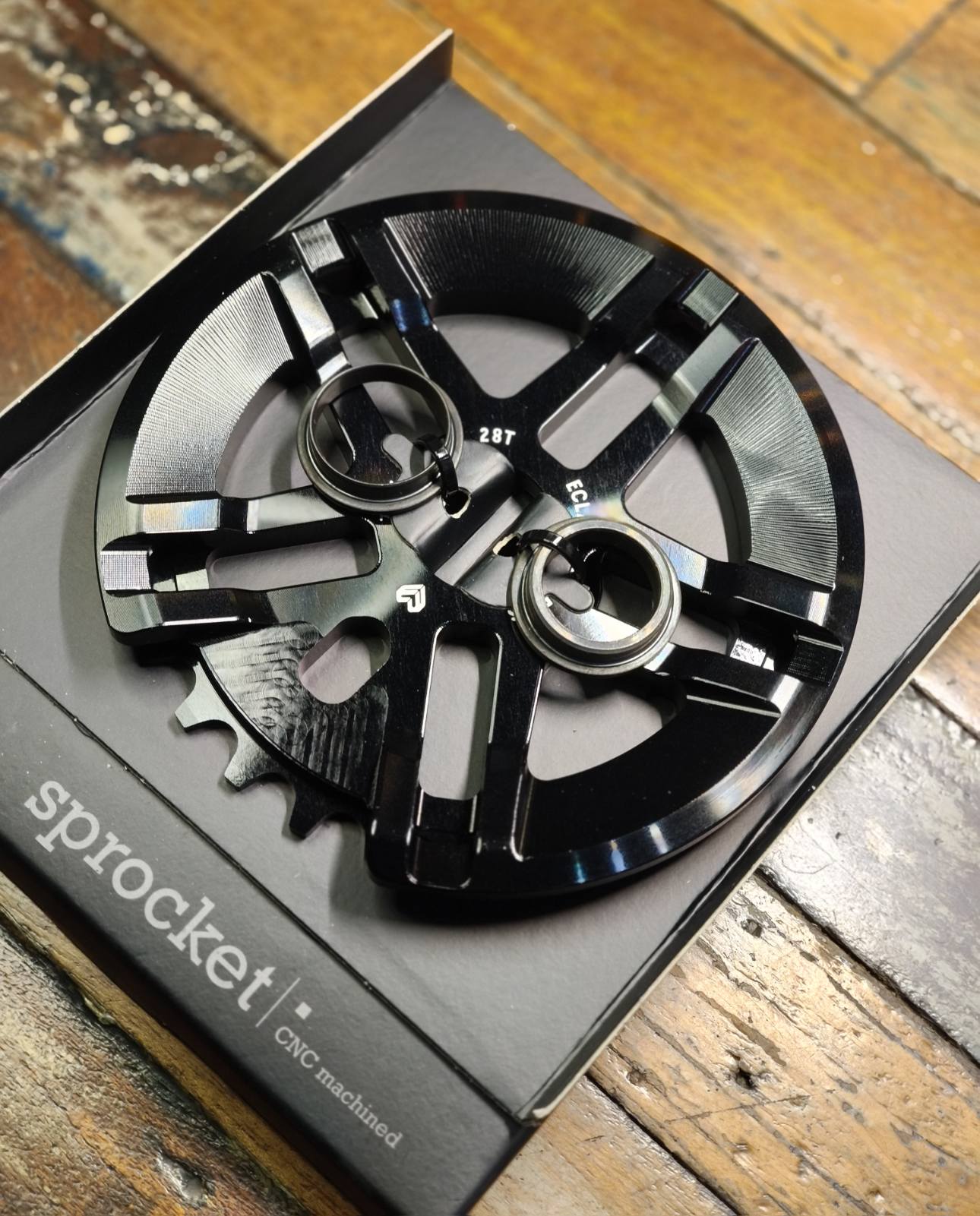 ÉCLAT ABYSS GUARD SPROCKET 28T – BLACK