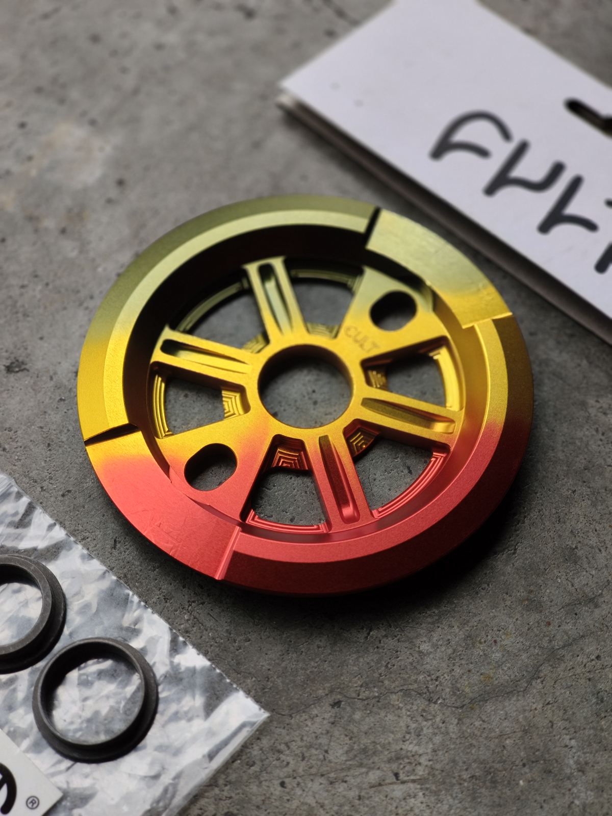 Cult Dak Guard Sprocket 25T – RASTA