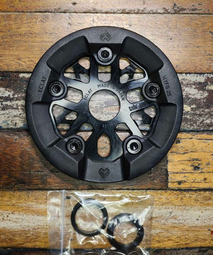ÉCLAT TAKUMI GUARD SPROCKET 25T – BLACK 🇯🇵