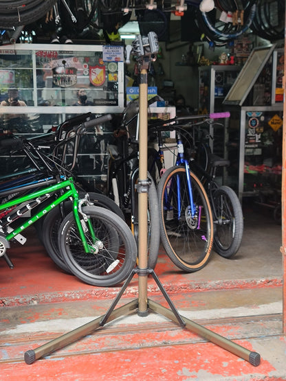 Bike Hand, Repair Stand