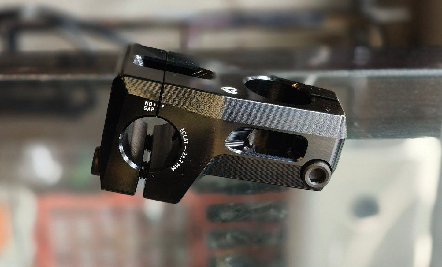 ÉCLAT FELIX FRONT LOAD STEM
