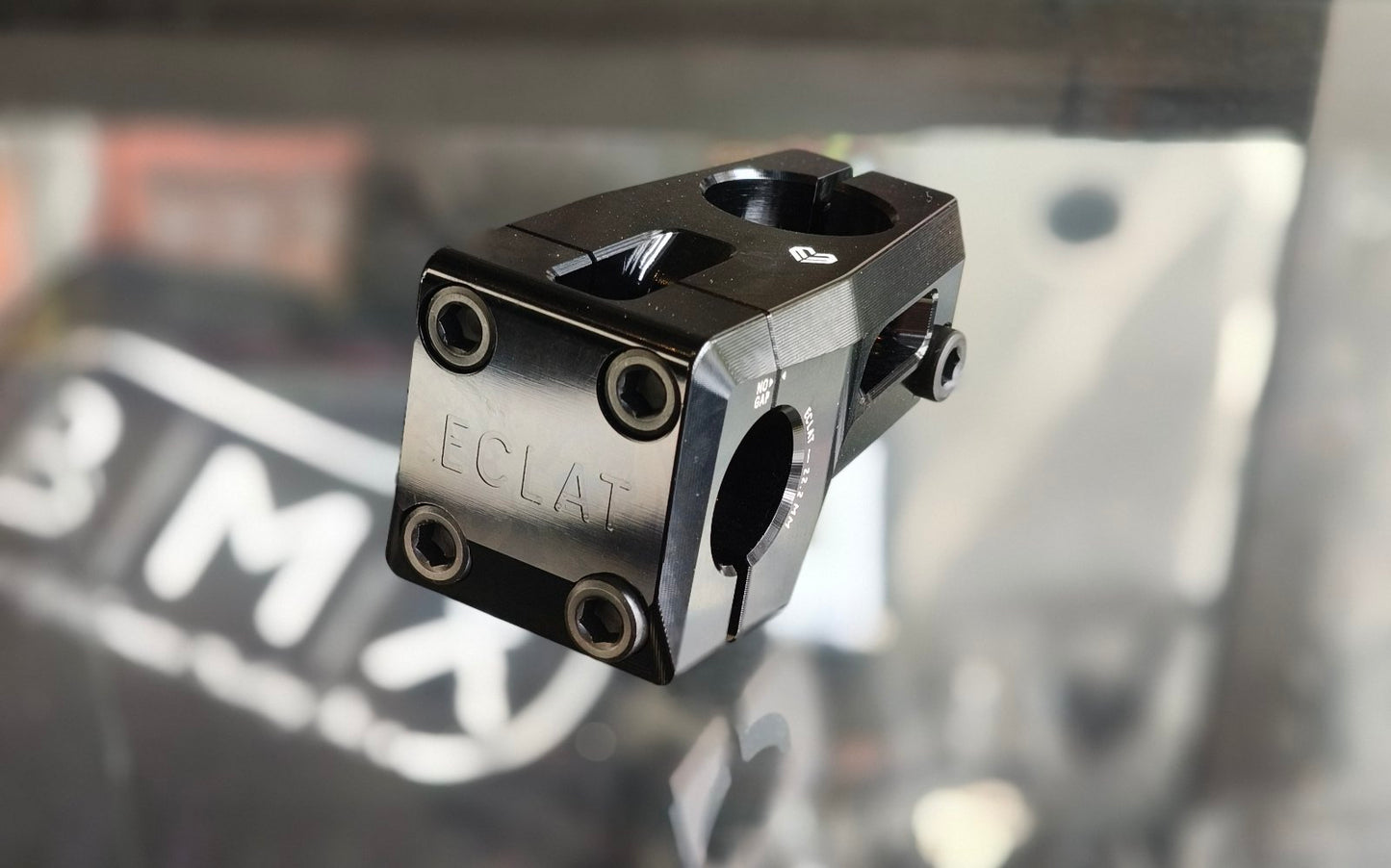 ÉCLAT FELIX FRONT LOAD STEM