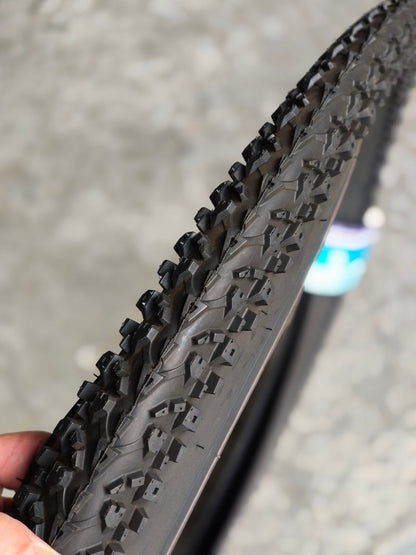 Tire 26 x 2.35 Innova (Wire On)