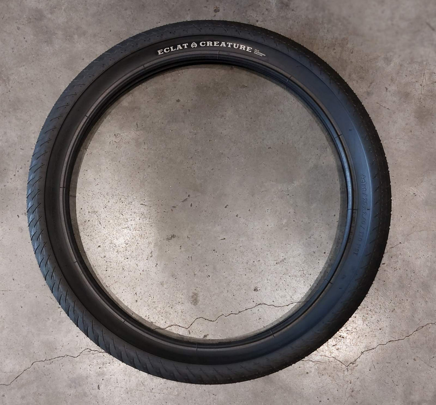 Eclat Creature BMX Tire 20 x 2.40",  (Felix Prangenberg Signature)