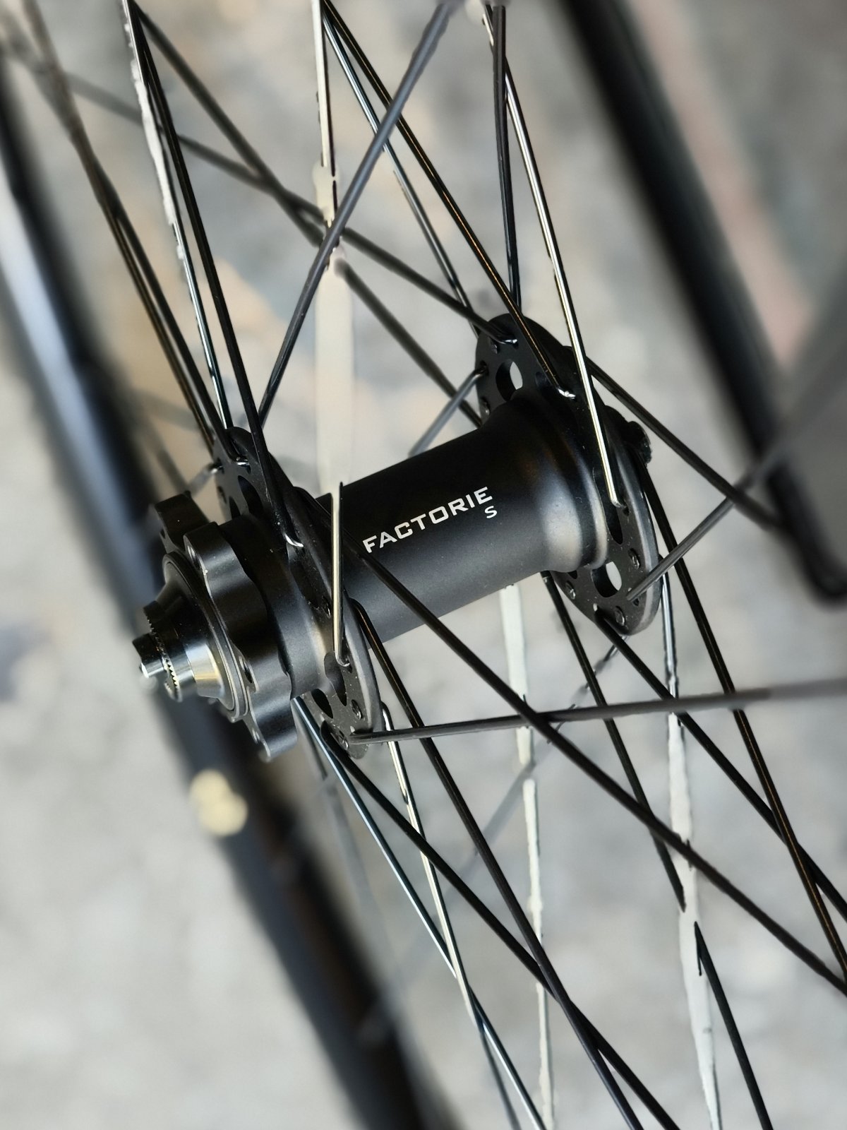 Wheel Set - VELOCI ROLLCii GRA23  , Traction Hubs (Front & Rear)