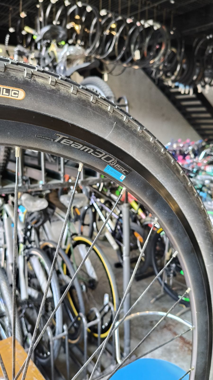 Preowned -  VISION TEAM30 DISC WHEELSET — ALL IN (PAIR + TIRES) (Front & Rear)