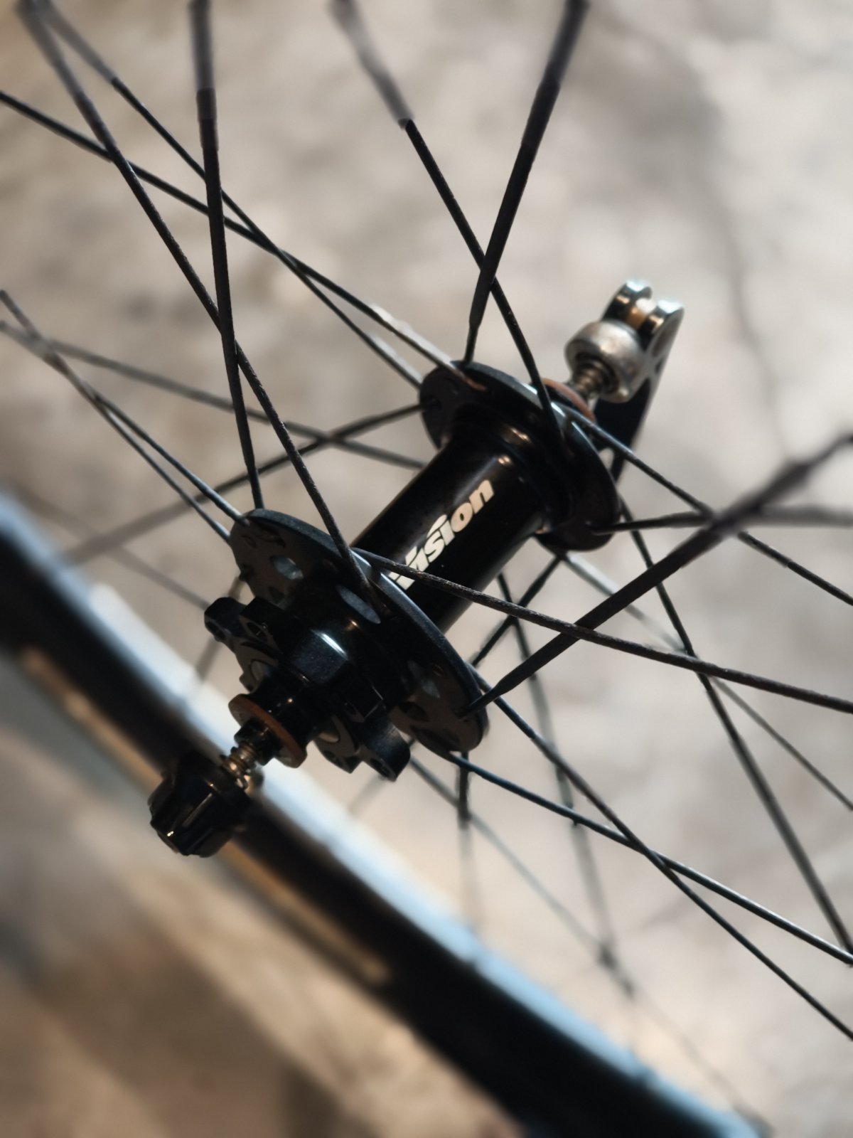 Preowned -  VISION TEAM30 DISC WHEELSET — ALL IN (PAIR + TIRES) (Front & Rear)