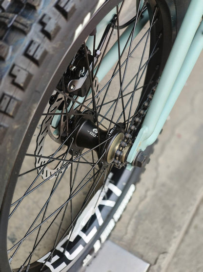 WETHEPEOPLE SWAMPMASTER – MATTE SWAMP GREY