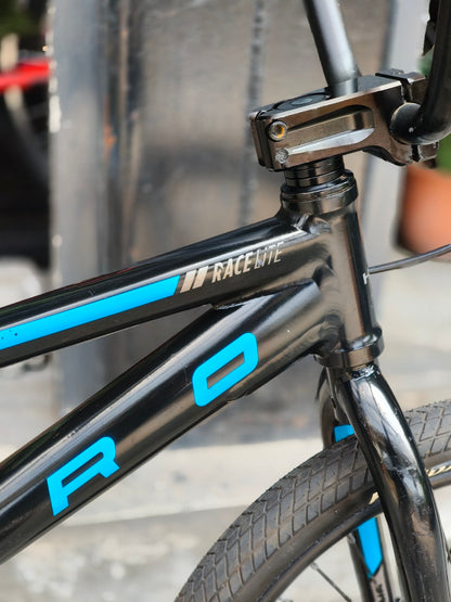 PREOWNED HARO RACE LITE PRO BMX